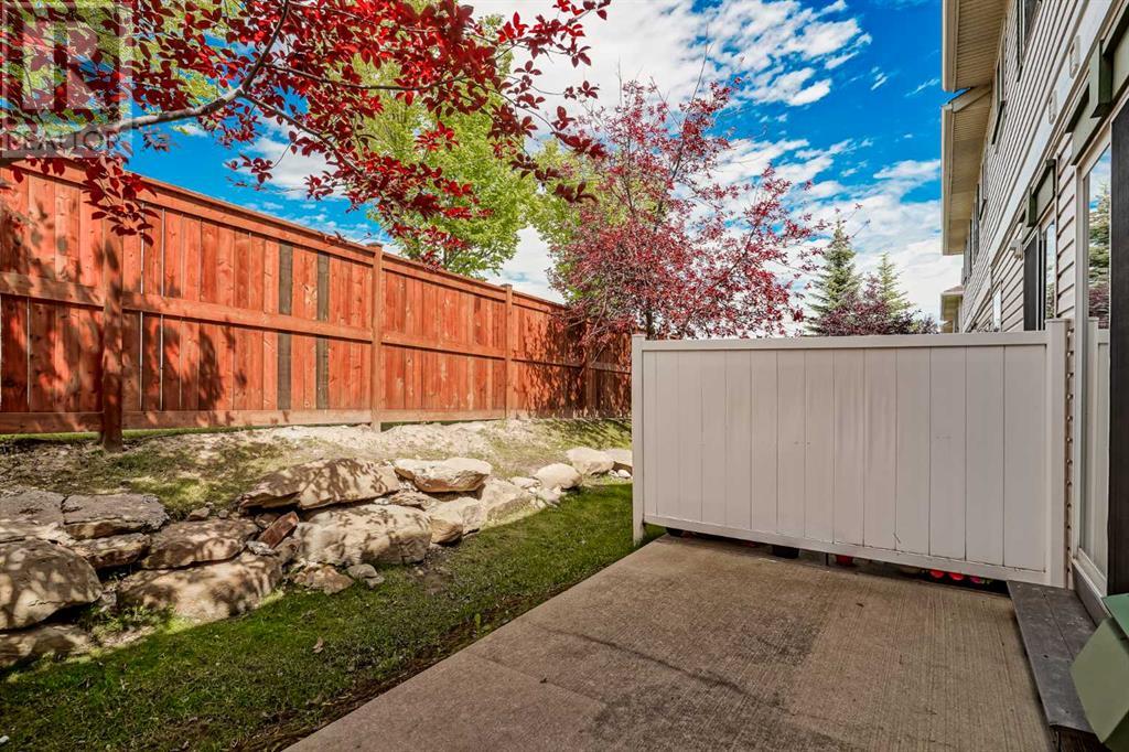83 Country Hills Villas NW, Calgary, Alberta