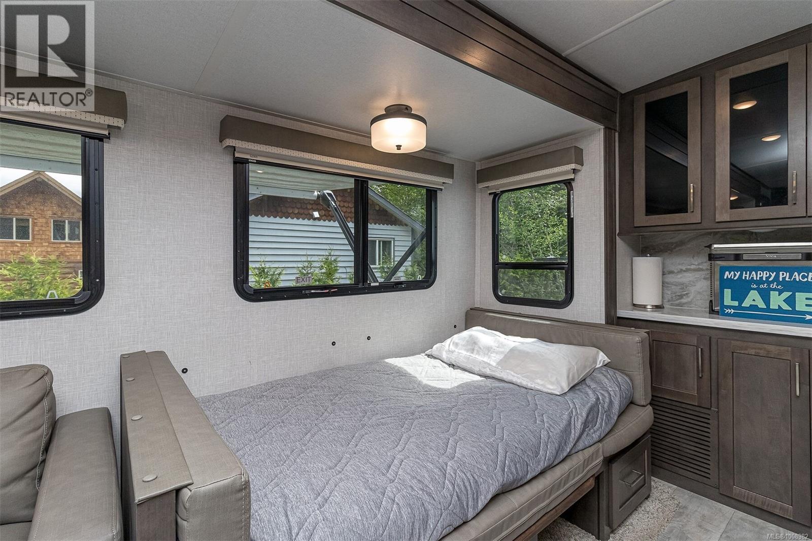 Photo 34 of 5 8631 South Shore Rd, Lake Cowichan BC