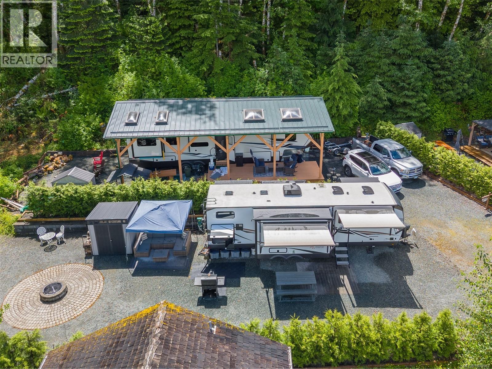 Photo 43 of 5 8631 South Shore Rd, Lake Cowichan BC