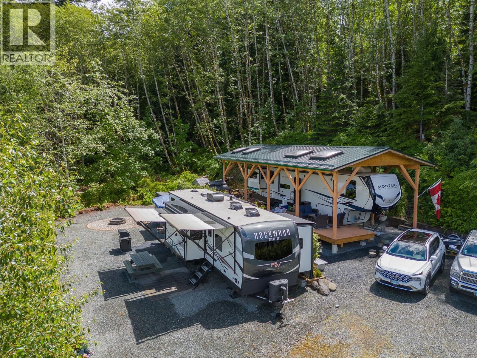 Photo 61 of 5 8631 South Shore Rd, Lake Cowichan BC