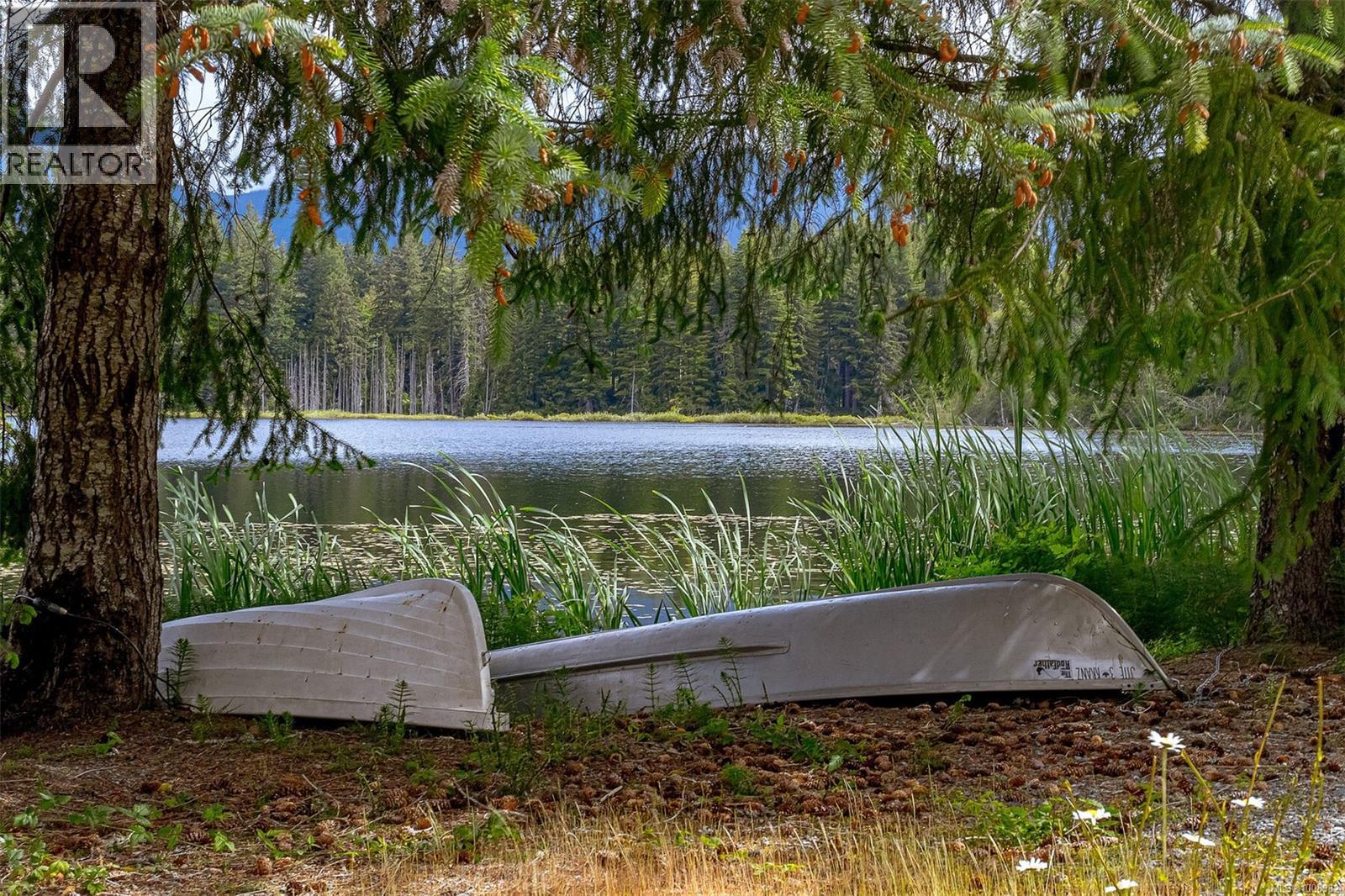 Photo 26 of 5 8631 South Shore Rd, Lake Cowichan BC