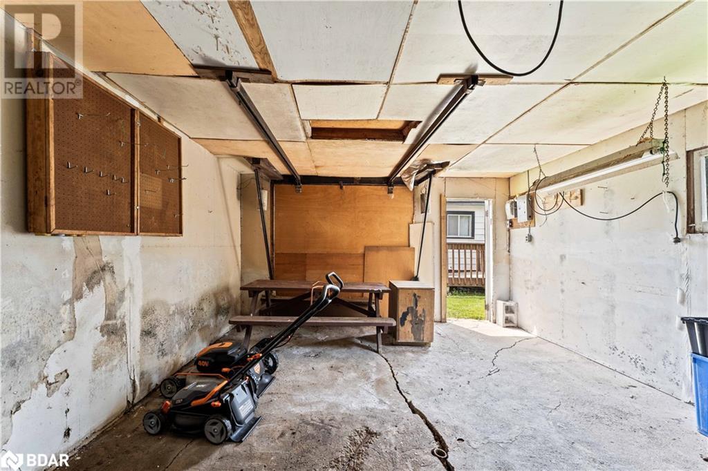 Photo 21 of 132 Dunedin Street, Orillia ON