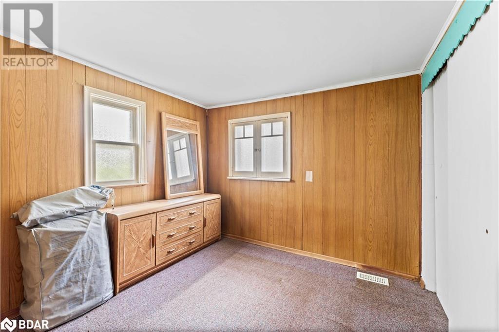Photo 14 of 132 Dunedin Street, Orillia ON