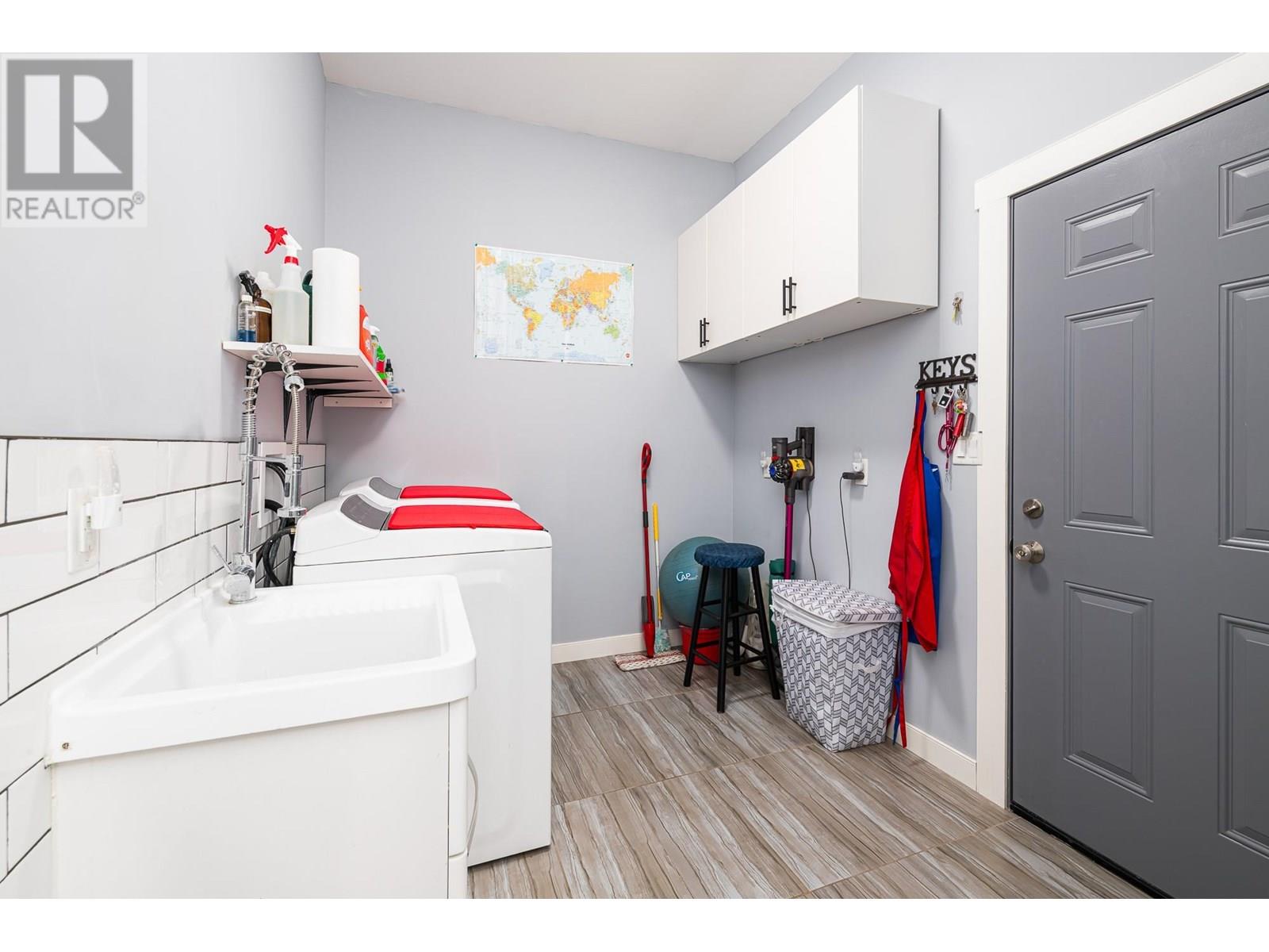 1087 Bear Brook Road, Creston