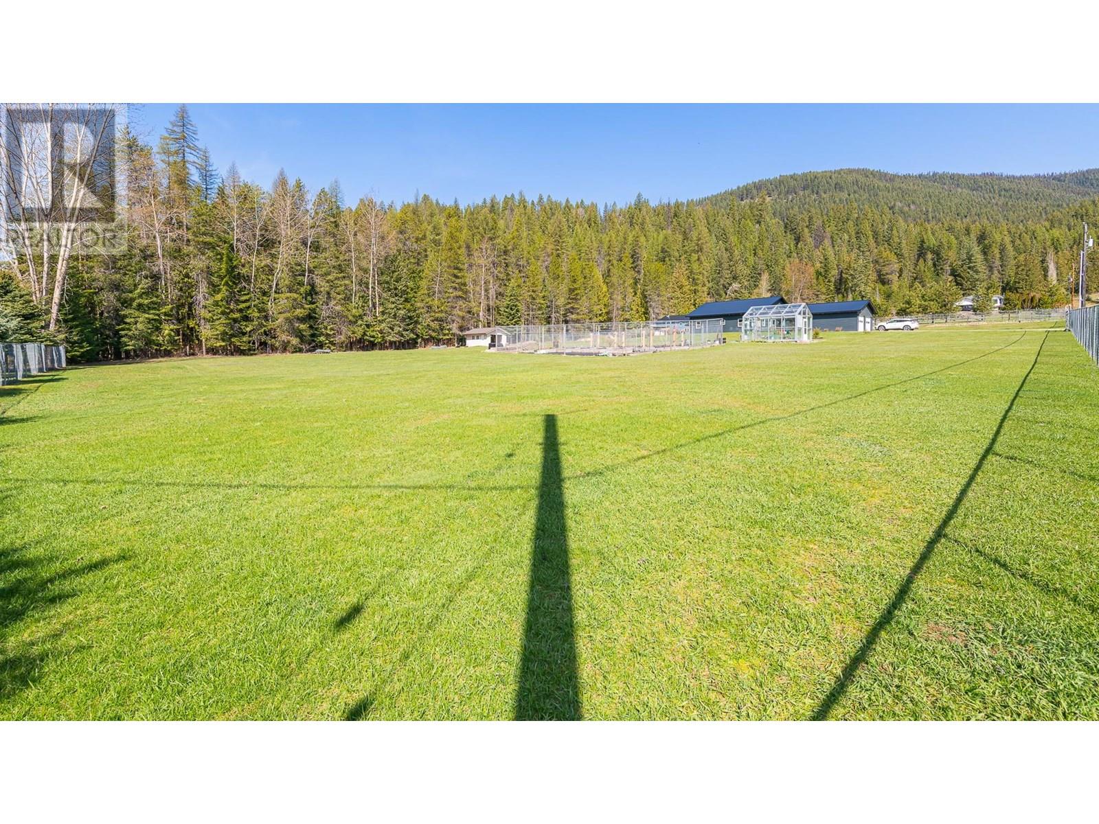 1087 Bear Brook Road, Creston