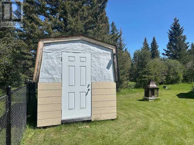 Photo 6 of 7 33051 Range Road 60, Rural Mountain View County AB