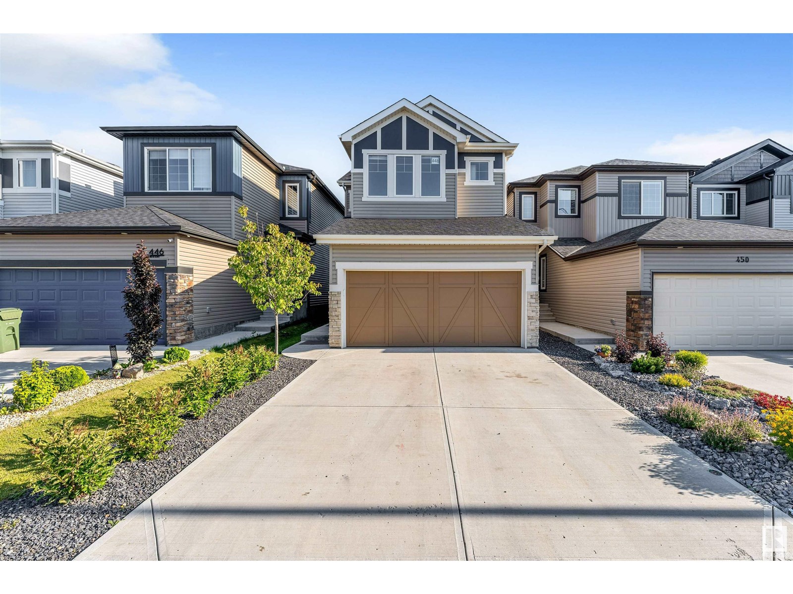 Photo 21 of 448 Roberts Cr, Leduc AB