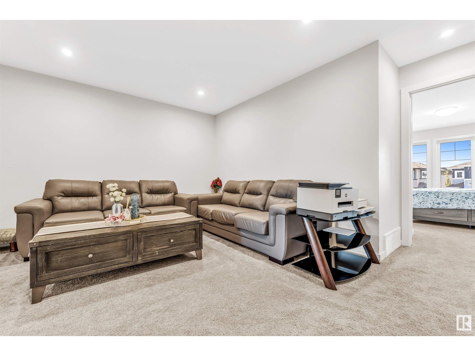 Photo 33 of 448 Roberts Cr, Leduc AB