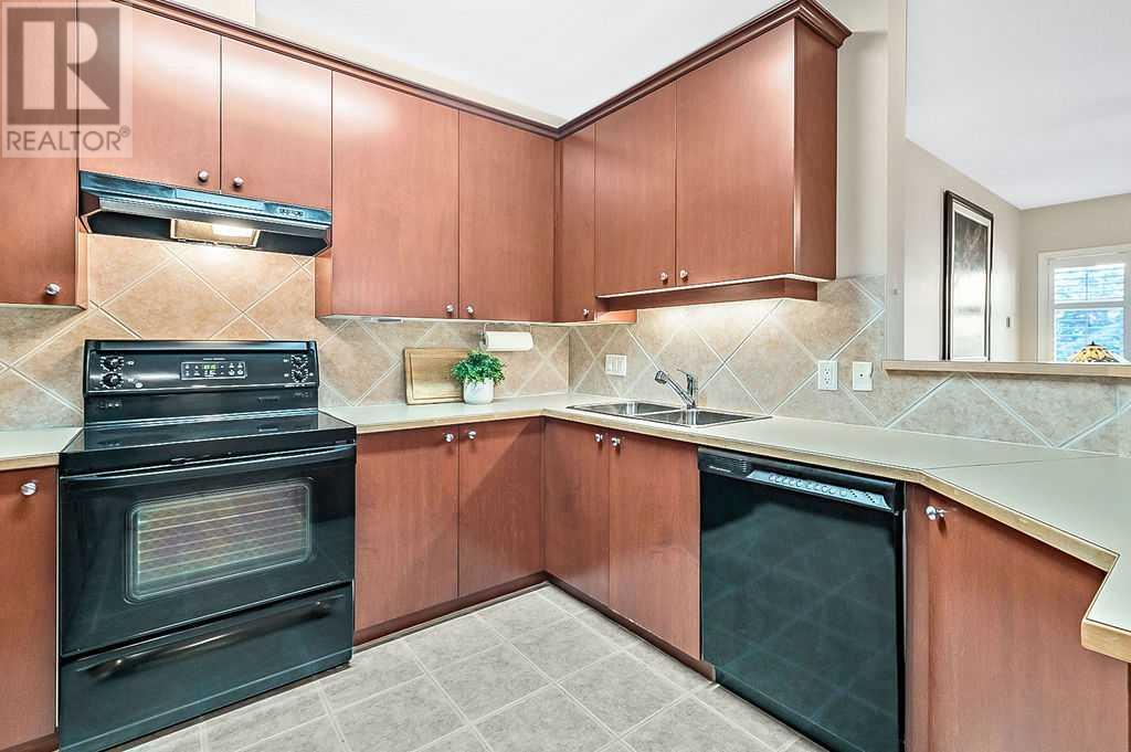 Single Family House for Sale in  Lake Fraser Green SE Lake Bonavista Calgary 