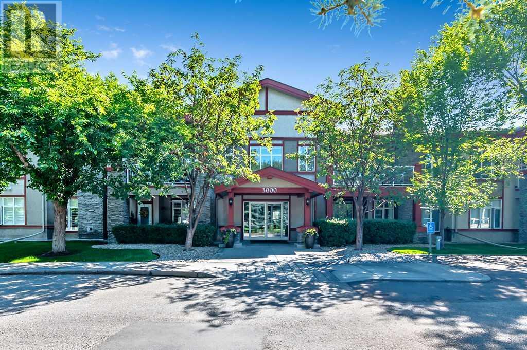 Single Family House for Sale in  Lake Fraser Green SE Lake Bonavista Calgary 
