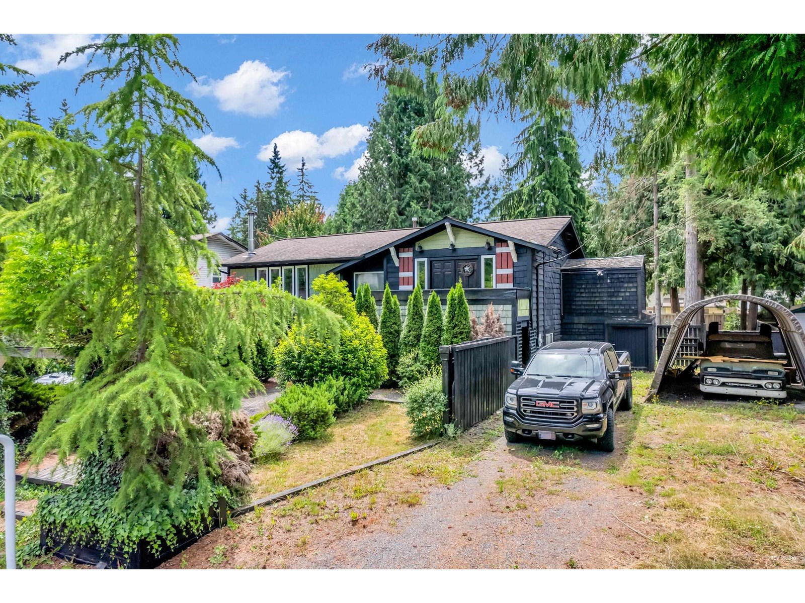 Photo 2 of 20288 43 A Avenue, Langley BC