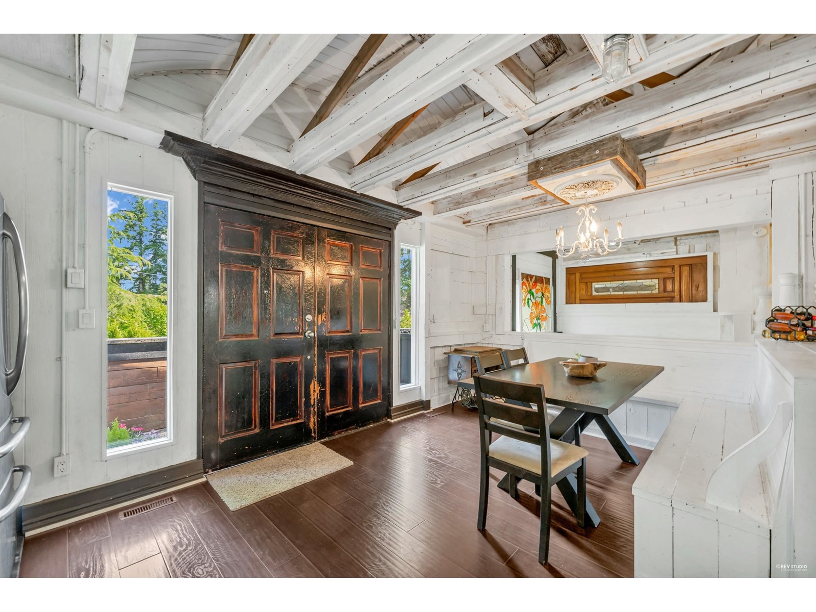 Photo 3 of 20288 43 A Avenue, Langley BC