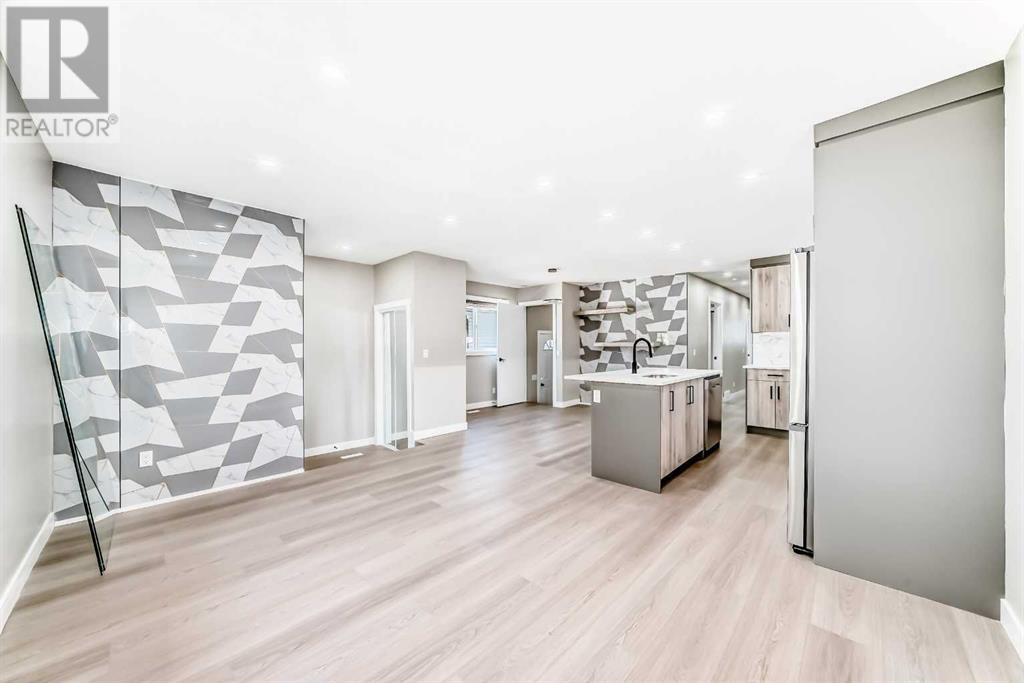 Single Family House Bungalow for Sale in  Berkley Road NW Beddington Heights Calgary 