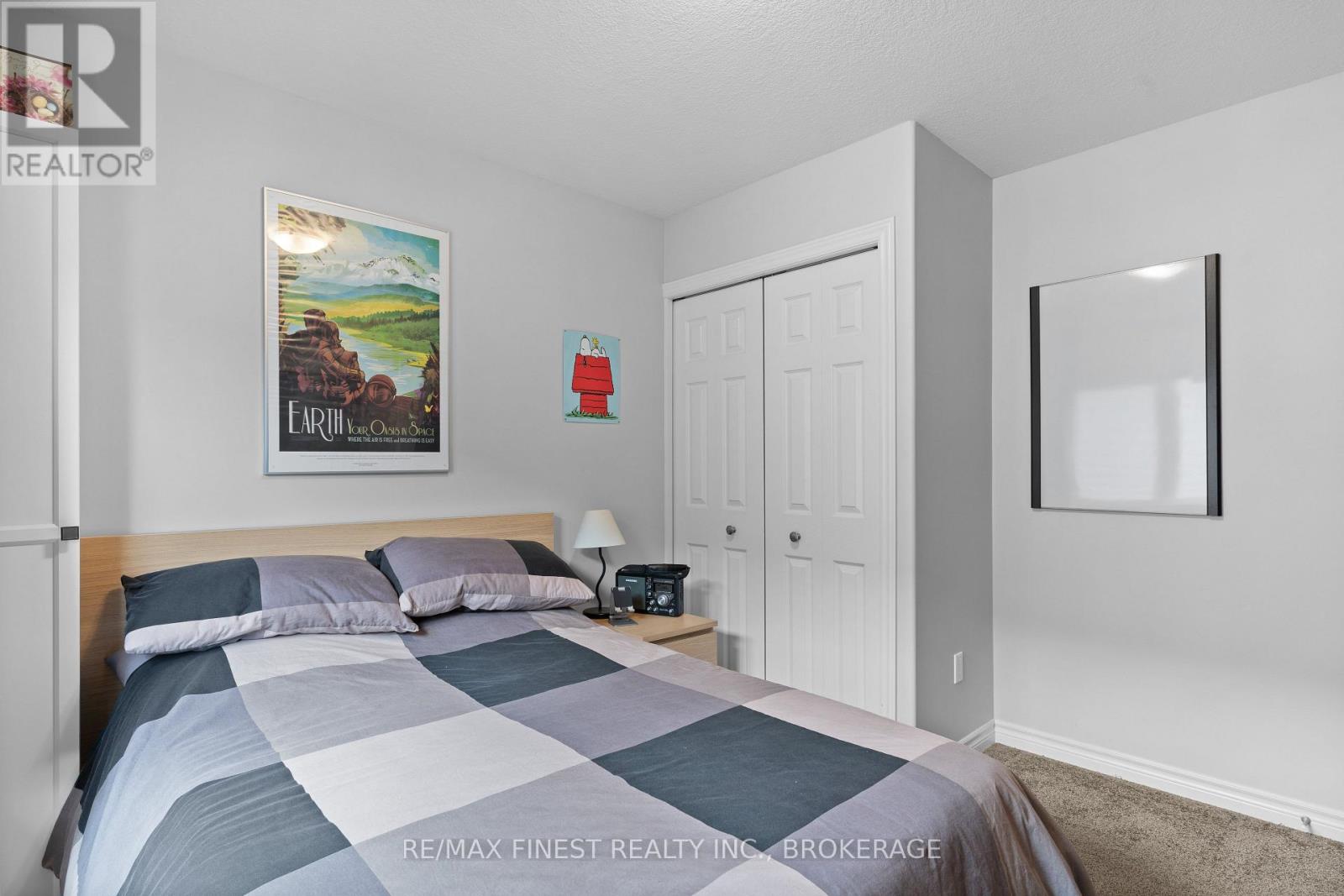 Photo 19 of 17 Lee Avenue, Smiths Falls ON
