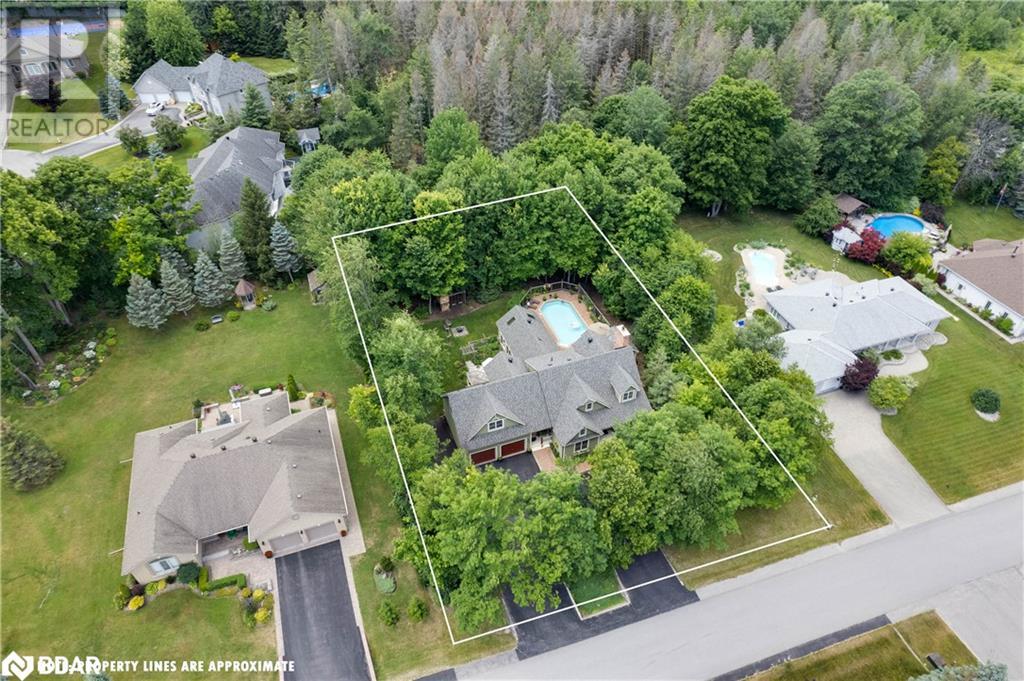 Photo 31 of 26 Paddy Dunns Circle, Springwater ON