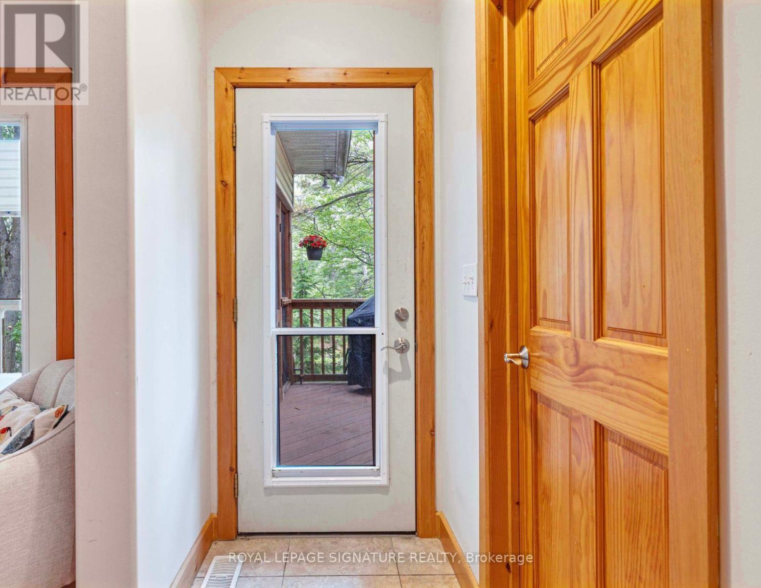 Photo 7 of 3309 Riverdale Drive, Severn ON