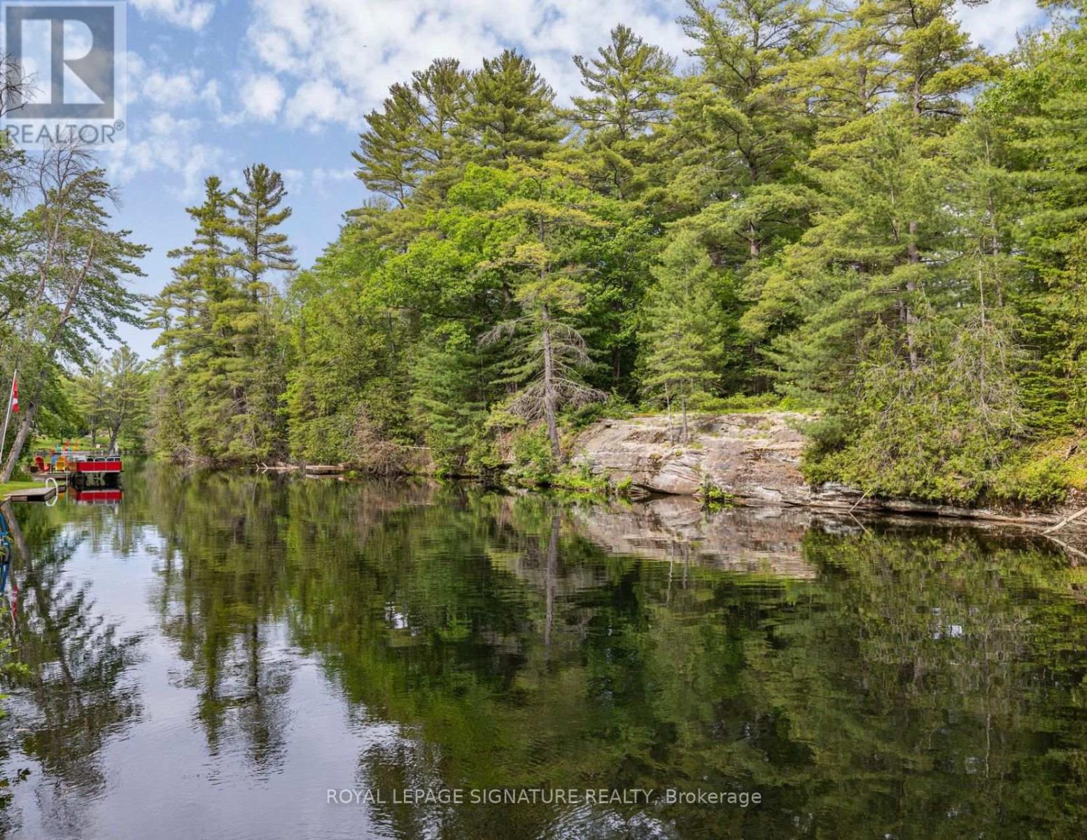 Photo 8 of 3309 Riverdale Drive, Severn ON