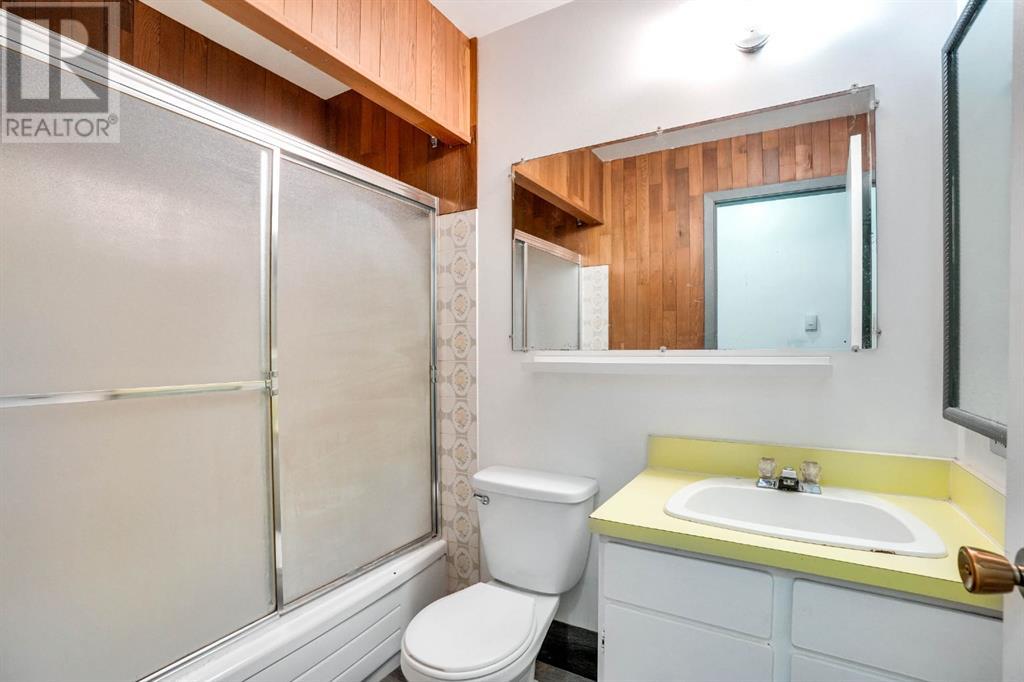 Single Family House Bungalow for Sale in  Lysander Drive SE Ogden Calgary 