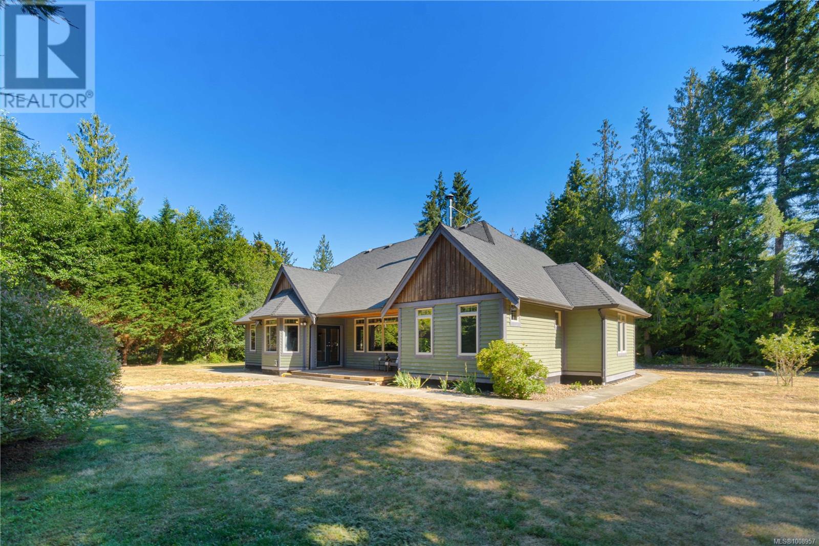 Photo 13 of 1880 Pierce Way, Qualicum Beach BC