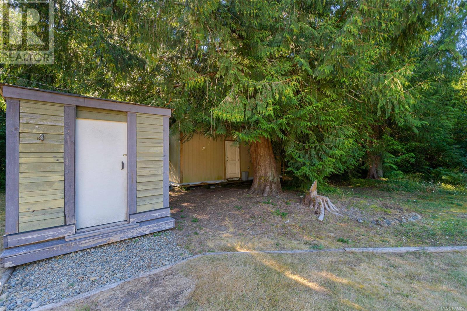 Photo 14 of 1880 Pierce Way, Qualicum Beach BC