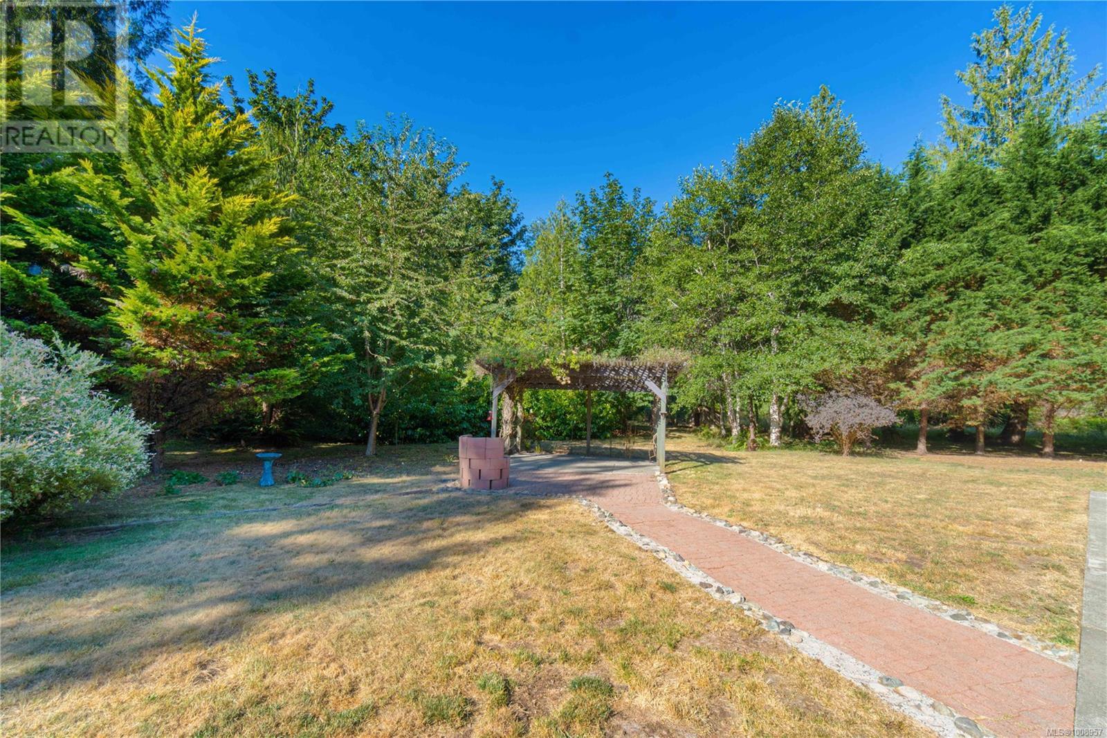 Photo 36 of 1880 Pierce Way, Qualicum Beach BC