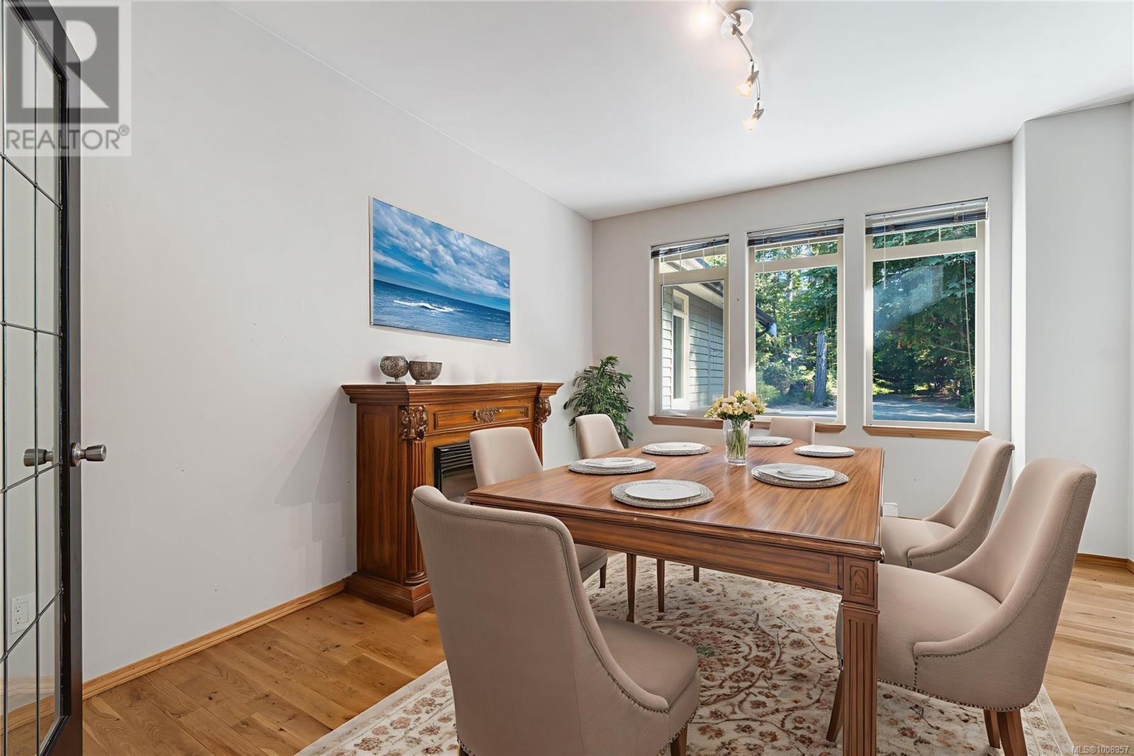Photo 2 of 1880 Pierce Way, Qualicum Beach BC