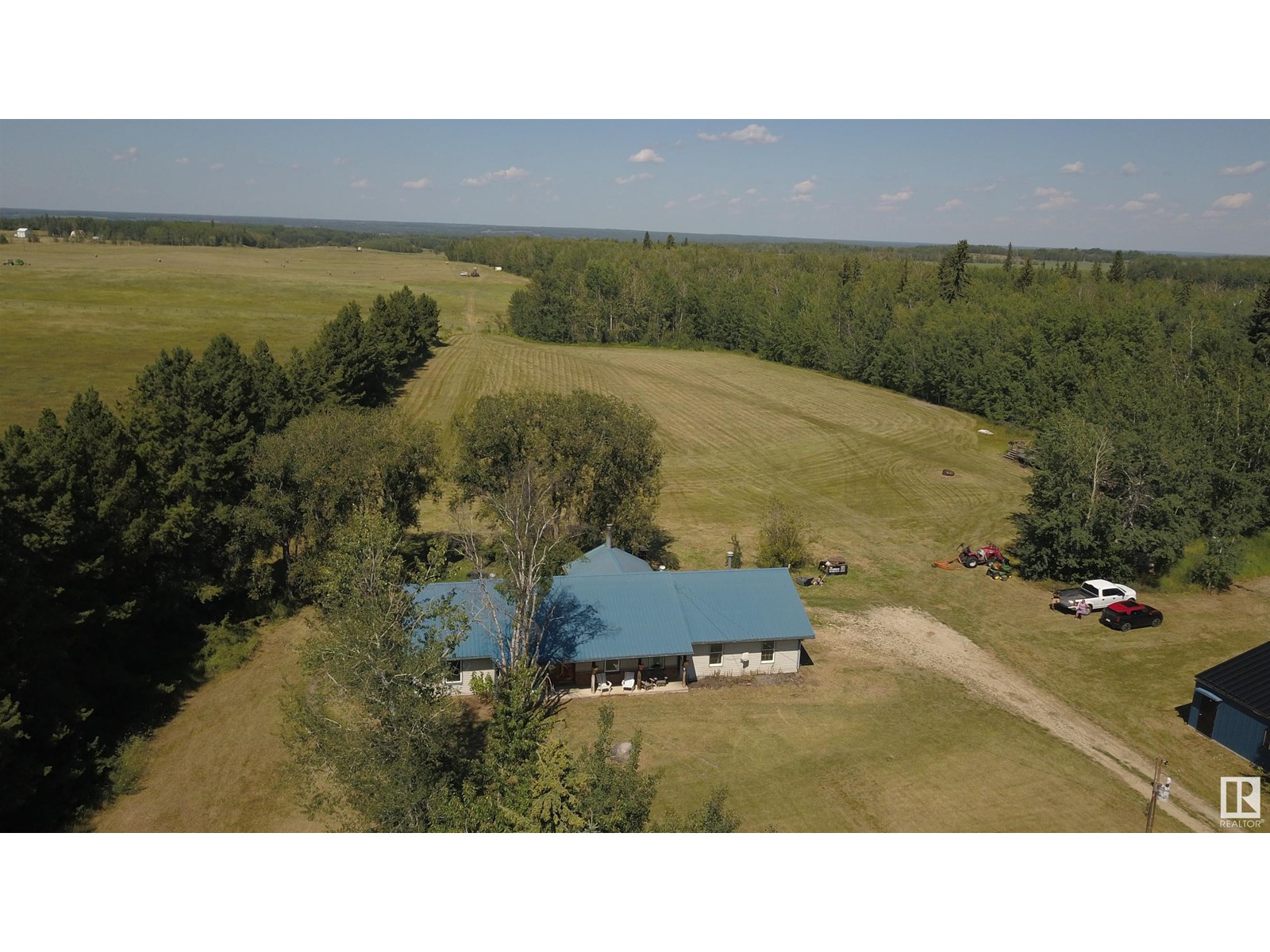Photo 3 of 5220 Twp Road 534, Rural Parkland County AB
