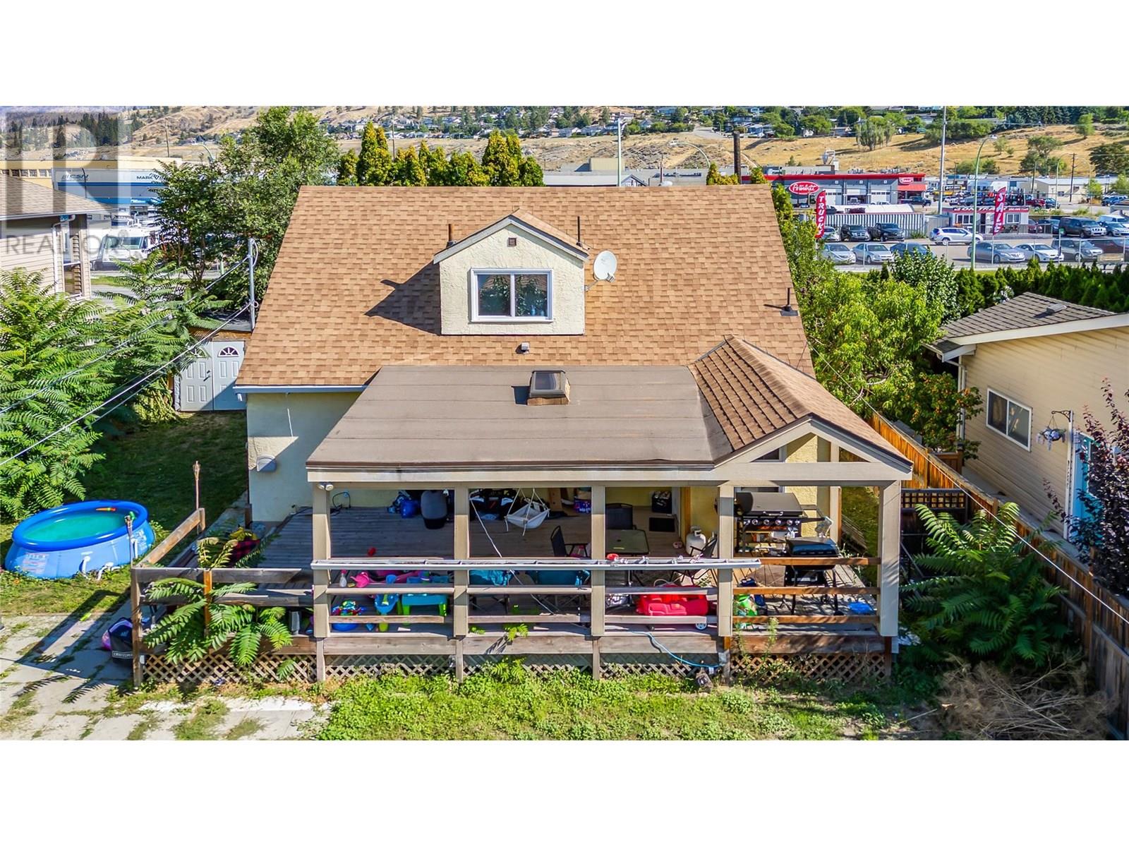 Photo 6 of 1069 Clement Avenue, Kelowna BC
