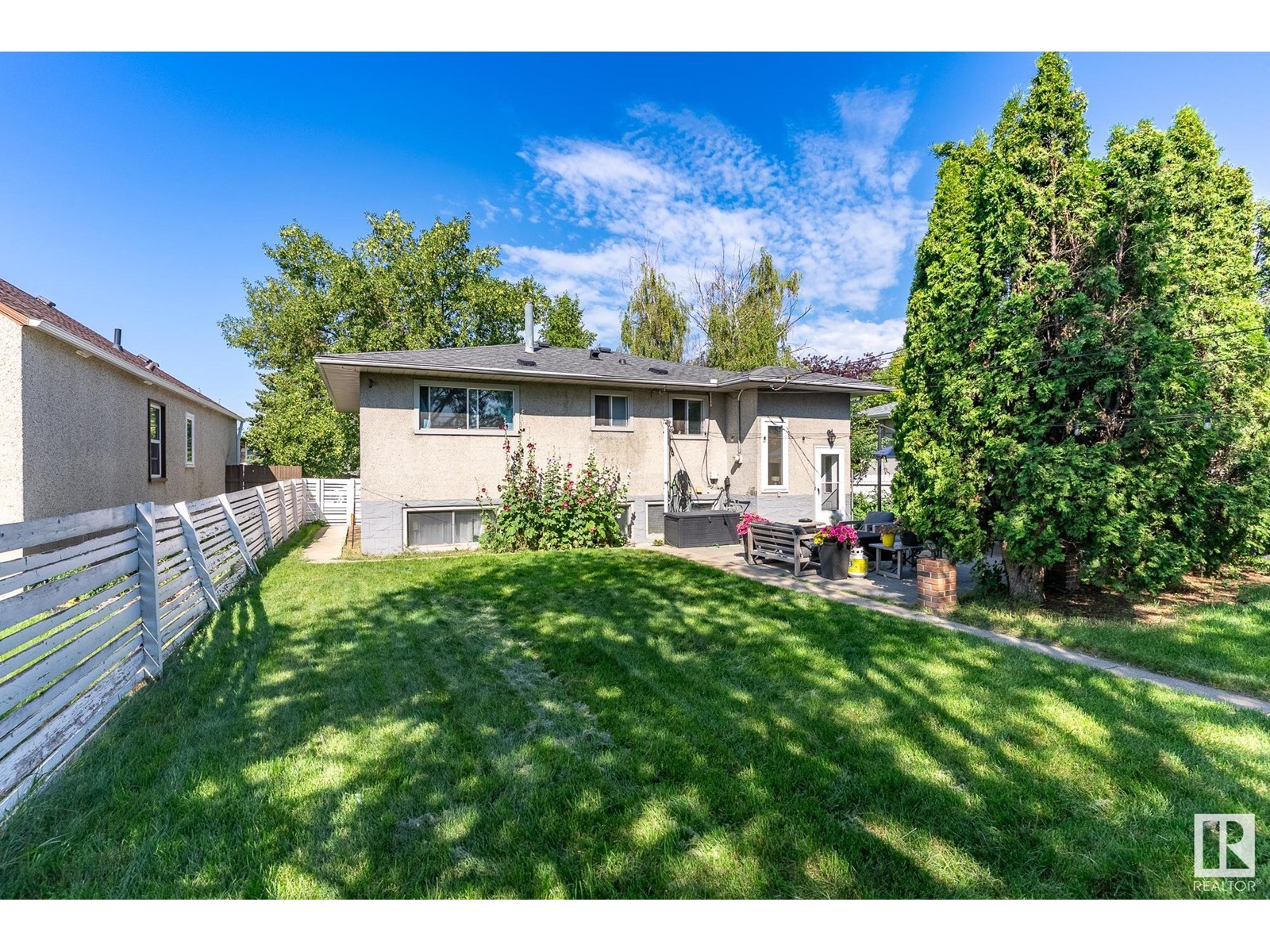 Single Family House Bungalow for Sale in   ST NW Edmonton 