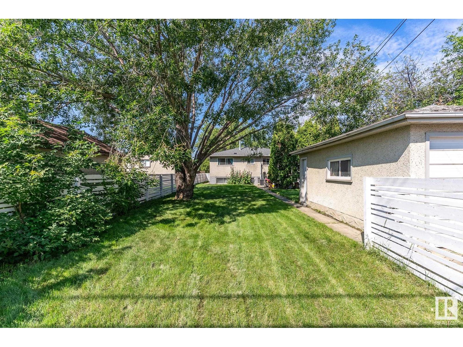Single Family House Bungalow for Sale in   ST NW Edmonton 