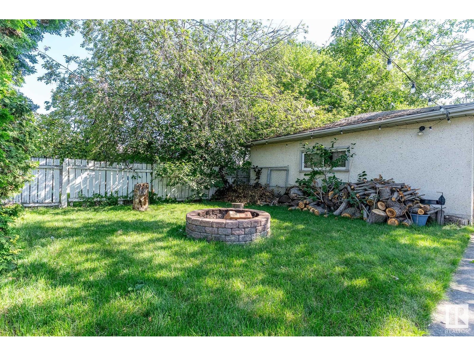 Single Family House Bungalow for Sale in   ST NW Edmonton 
