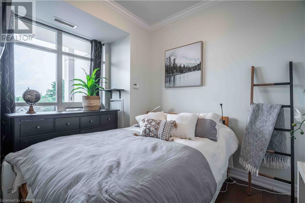 Photo 14 of 90 Charlton Avenue W Unit 409, Hamilton ON