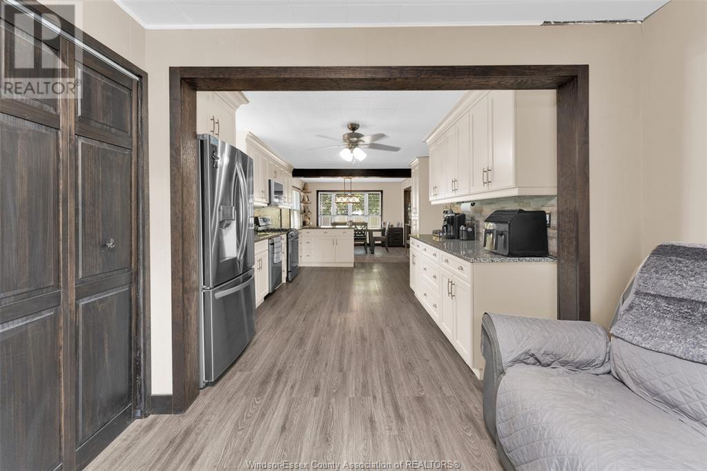 Photo 11 of 1138 County Rd 31, Lakeshore ON