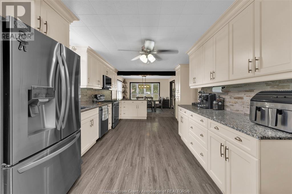 Photo 12 of 1138 County Rd 31, Lakeshore ON
