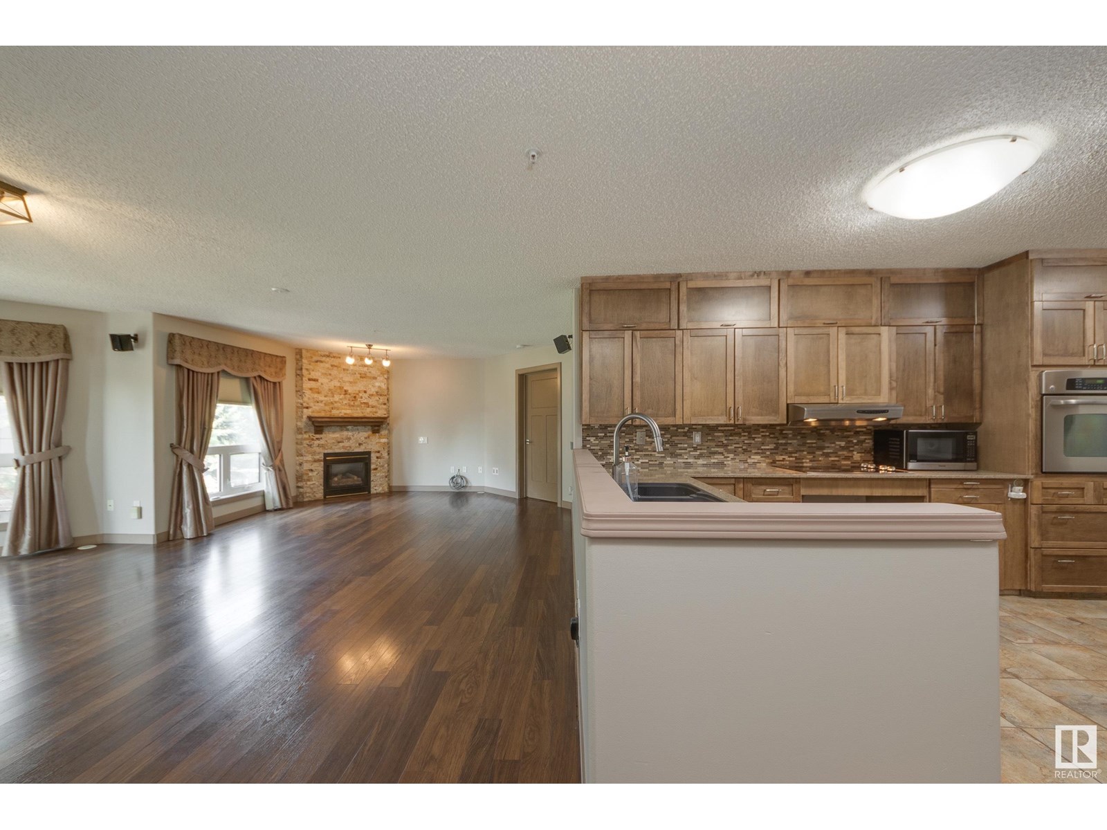 Photo 11 of 306 7951 96 St Nw, Edmonton AB