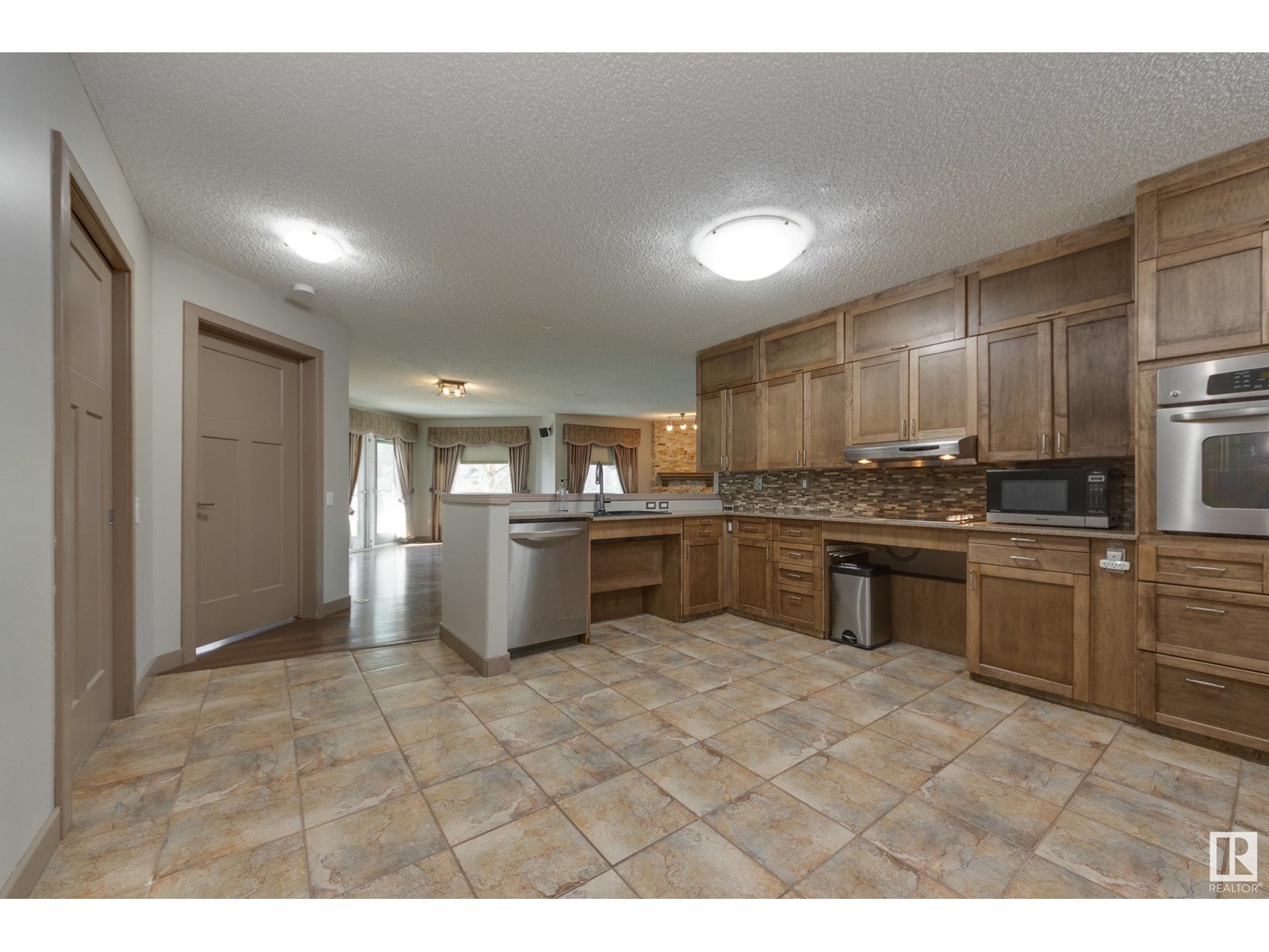 Photo 6 of 306 7951 96 St Nw, Edmonton AB