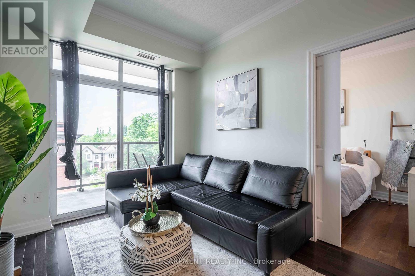 Photo 17 of 409 90 Charlton Avenue W, Hamilton ON