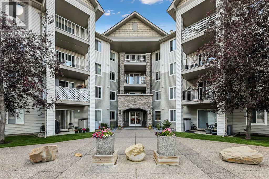 Single Family House for Sale in   Somervale Court SW Somerset Calgary 
