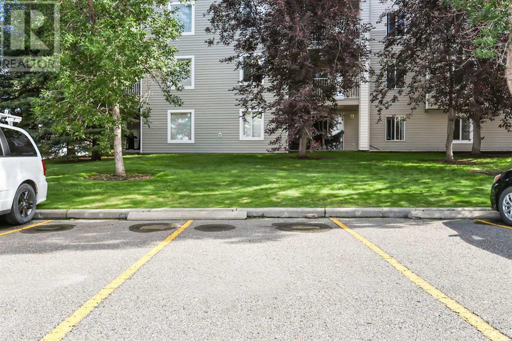 Single Family House for Sale in   Somervale Court SW Somerset Calgary 