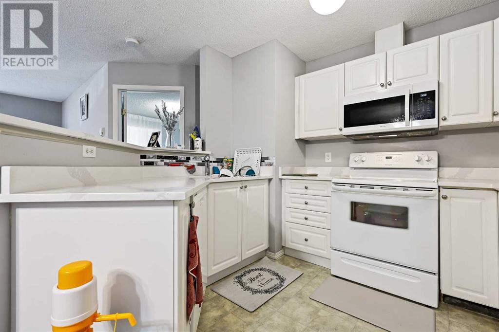Single Family House for Sale in   Somervale Court SW Somerset Calgary 