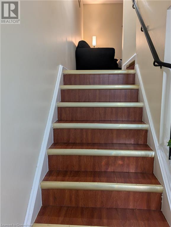 Photo 4 of 8 Amy Lane Unit 39, Hamilton ON