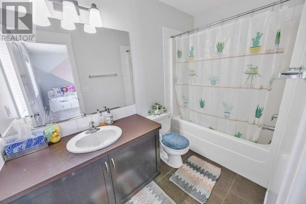 Single Family House for Sale in  Skyview Springs Common NE Skyview Ranch Calgary 