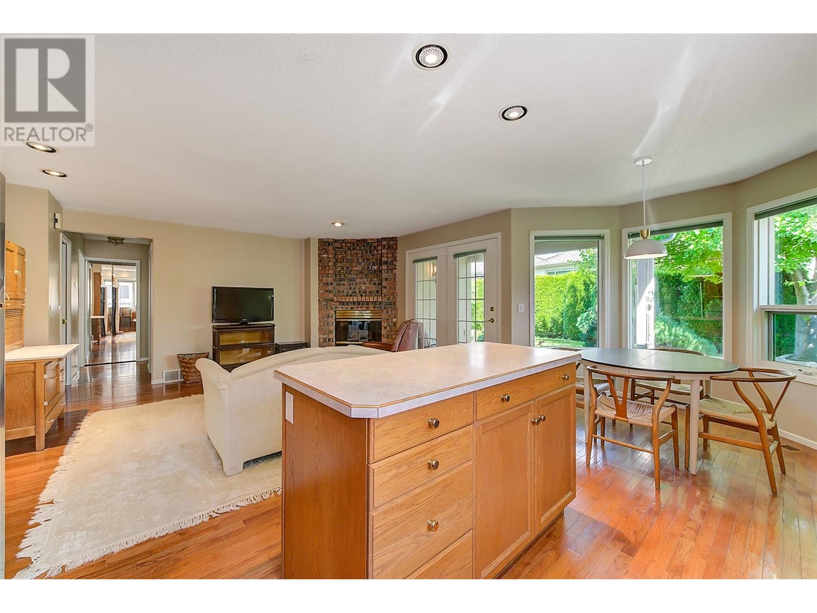 147 1201 Cameron Avenue, Kelowna