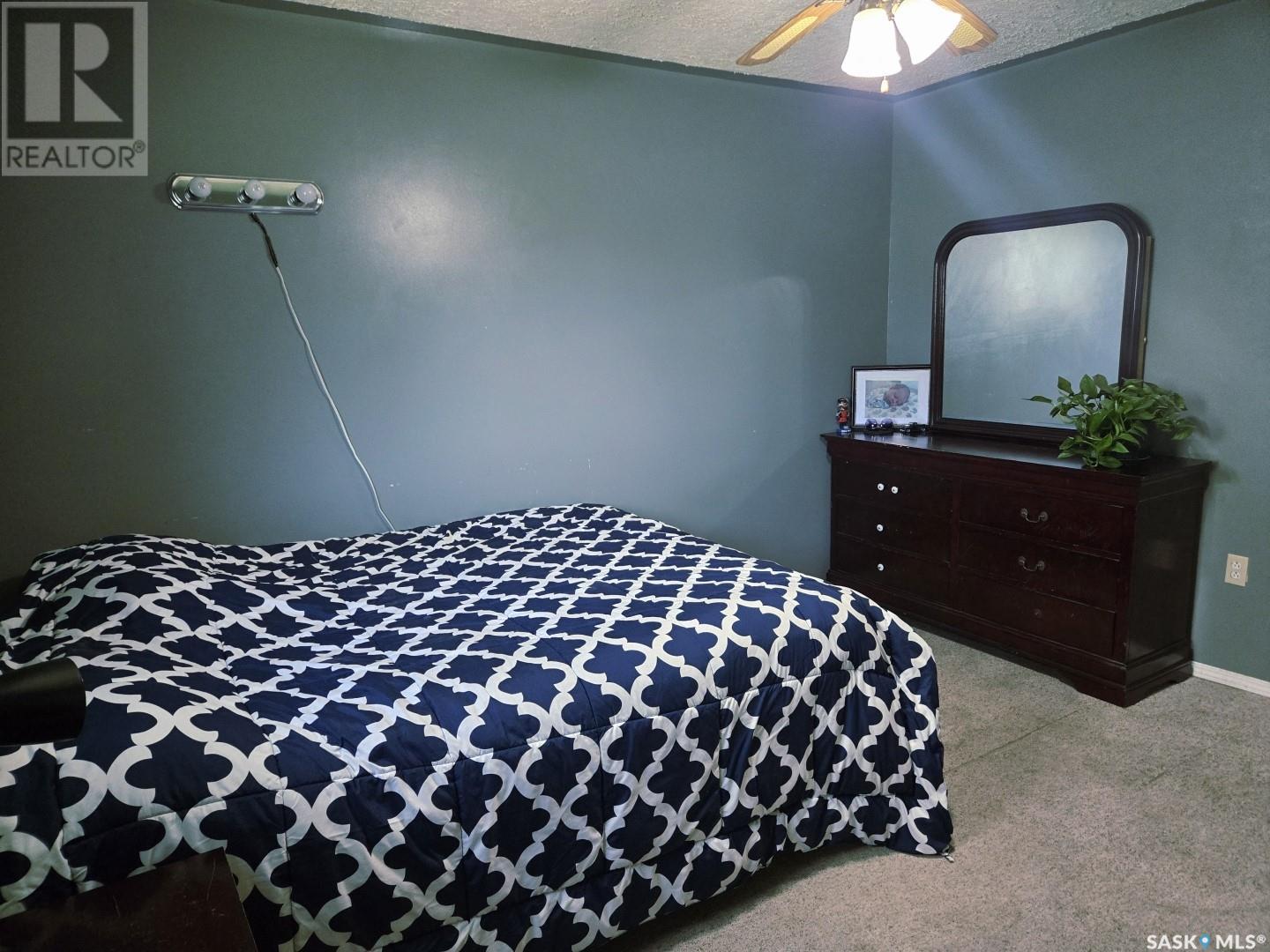 Photo 3 of 324 Norreys Street, Drake SK