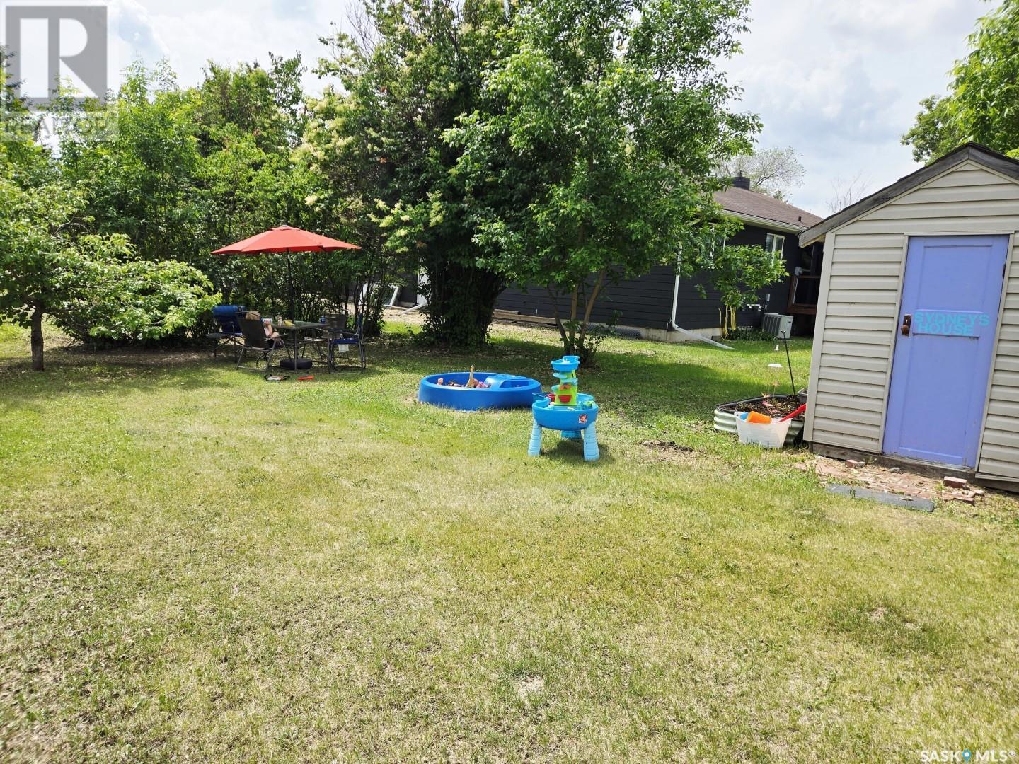 Photo 8 of 324 Norreys Street, Drake SK