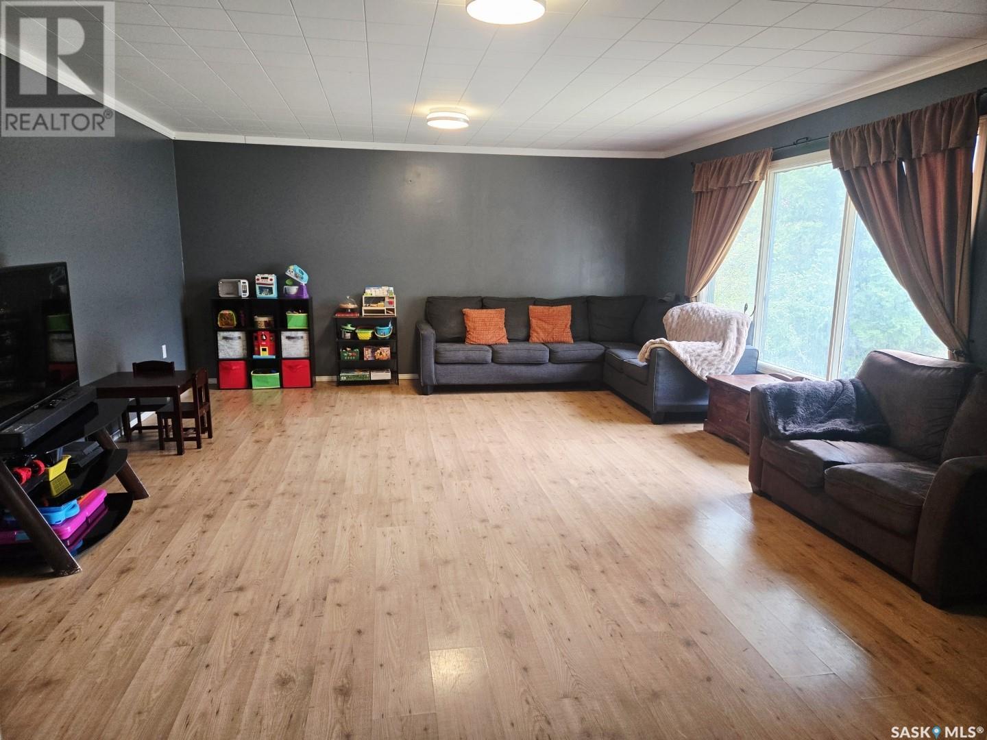 Photo 19 of 324 Norreys Street, Drake SK