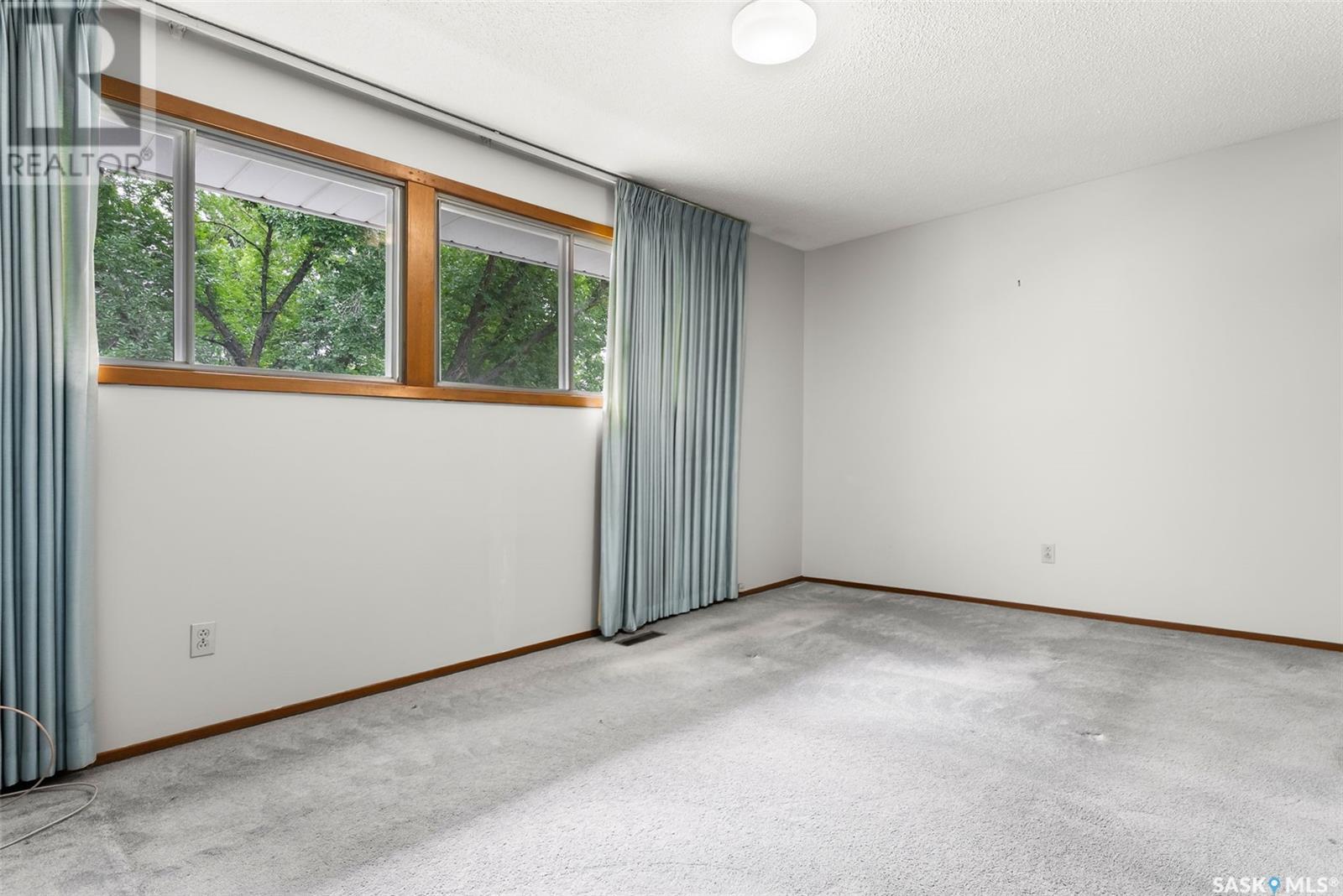 Photo 14 of 3022 Lacon Street, Regina SK