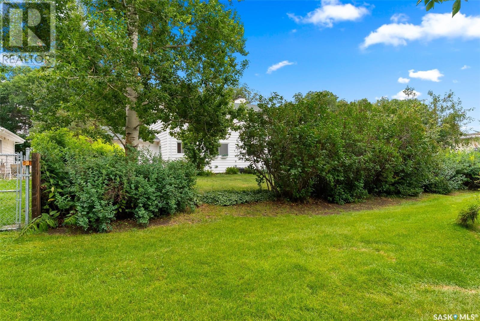 Photo 35 of 3022 Lacon Street, Regina SK