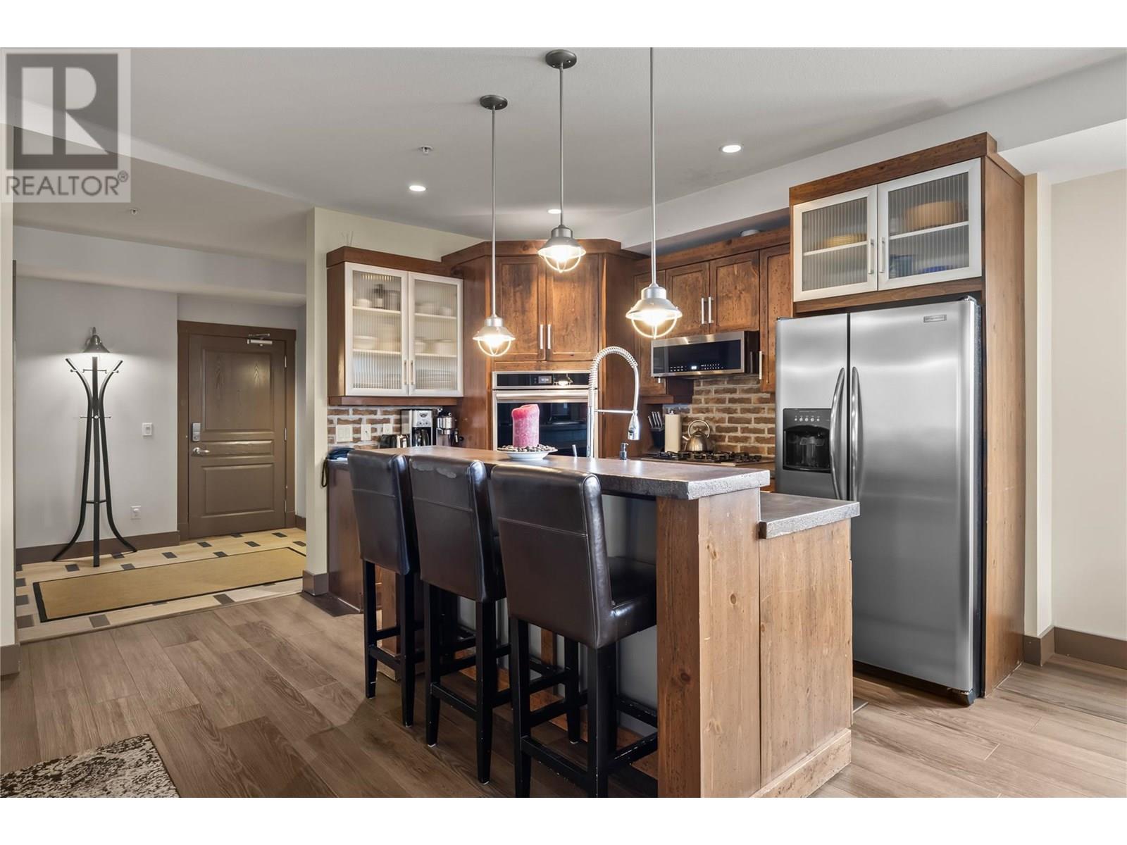 5085 Snowbird Way Unit# 101, Big White