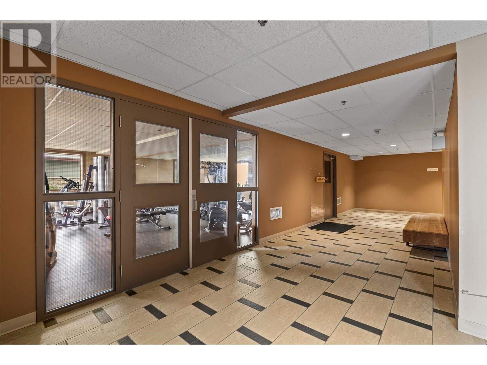 5085 Snowbird Way Unit# 101, Big White